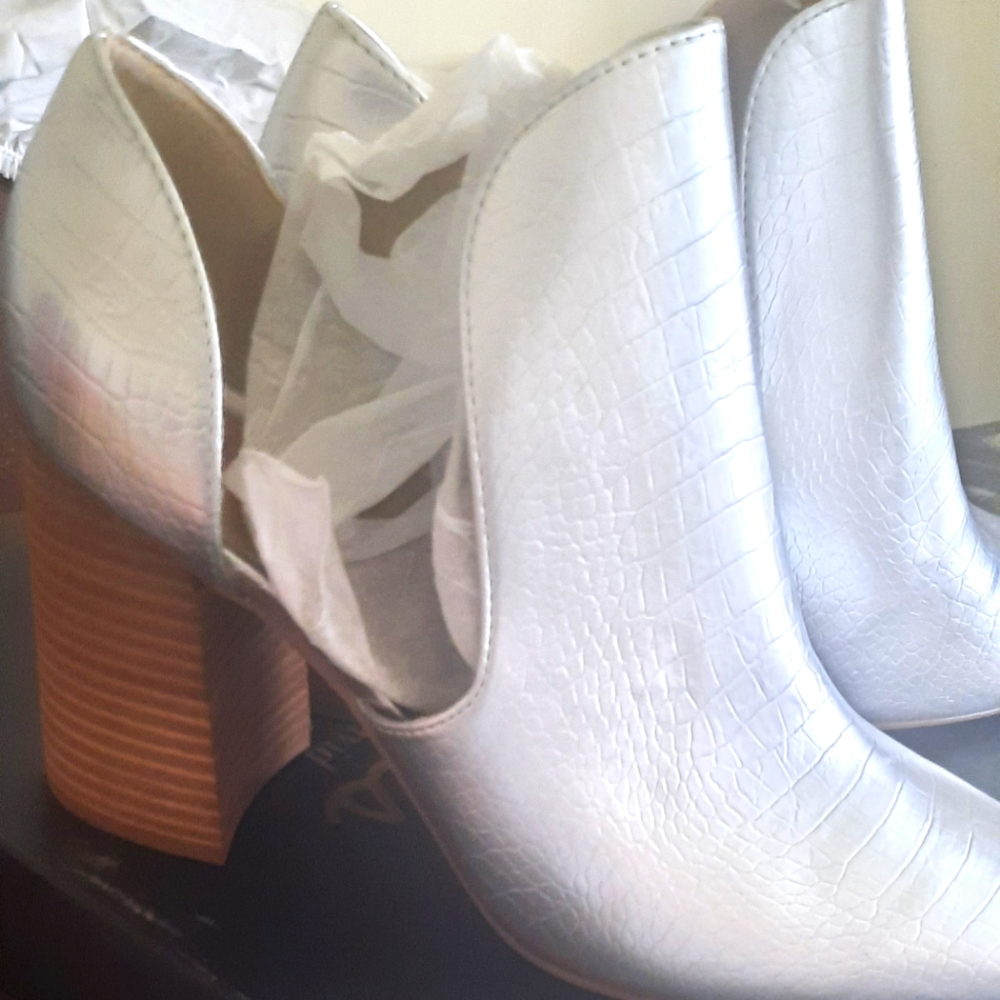 Silver  Color Charles &David shoes